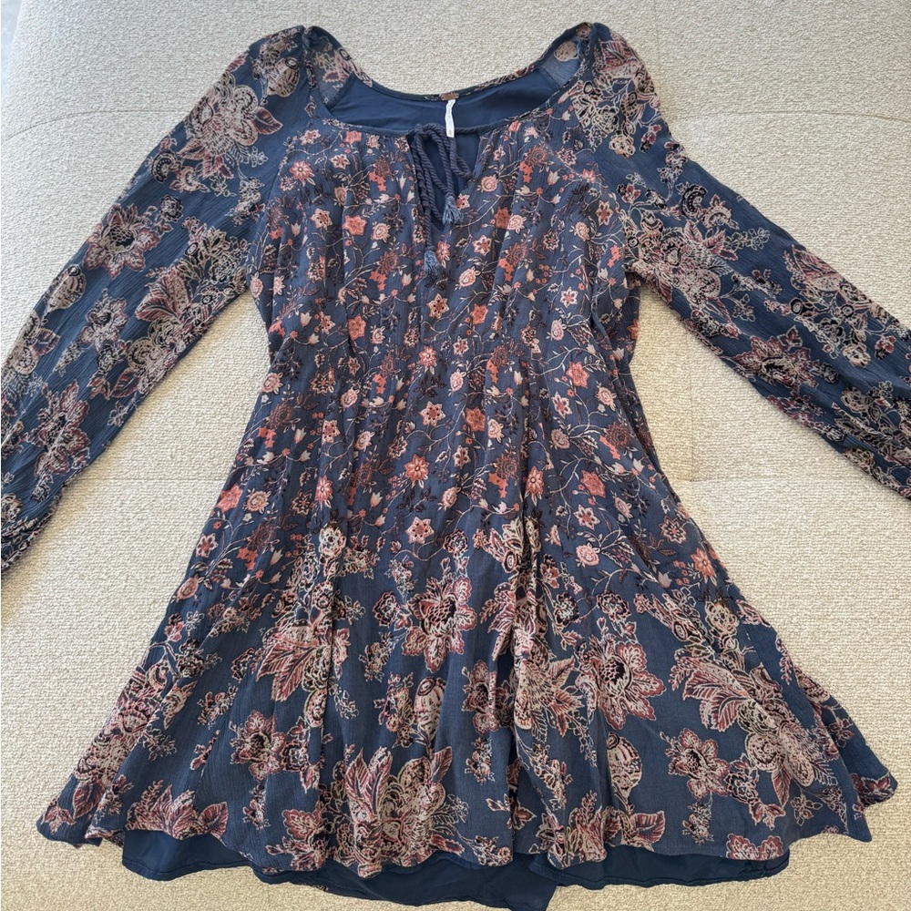 Free People Boho Floral Long Sleeve Mini Dress Navy Multicolor Size S - Picture 1 of 4